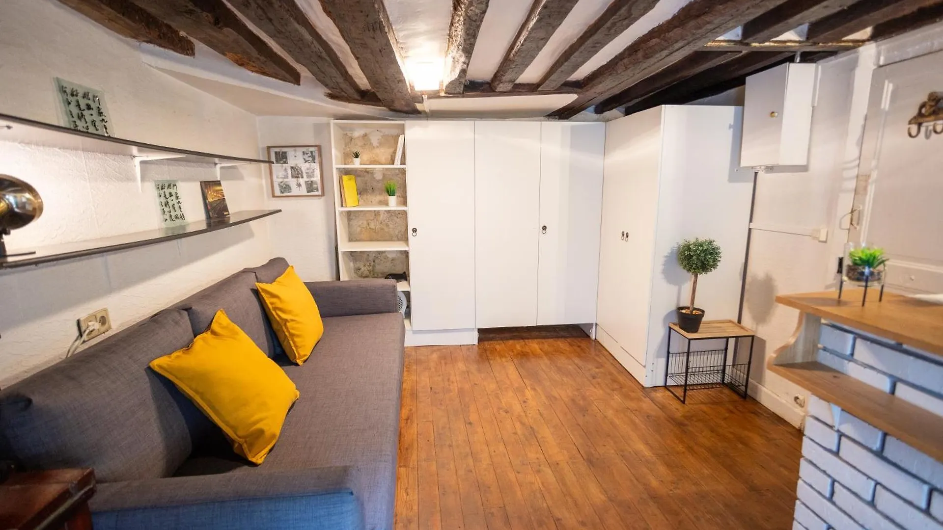 Ferienwohnung Studio Cosy Romantique En Plein Coeur De Paris Frankreich