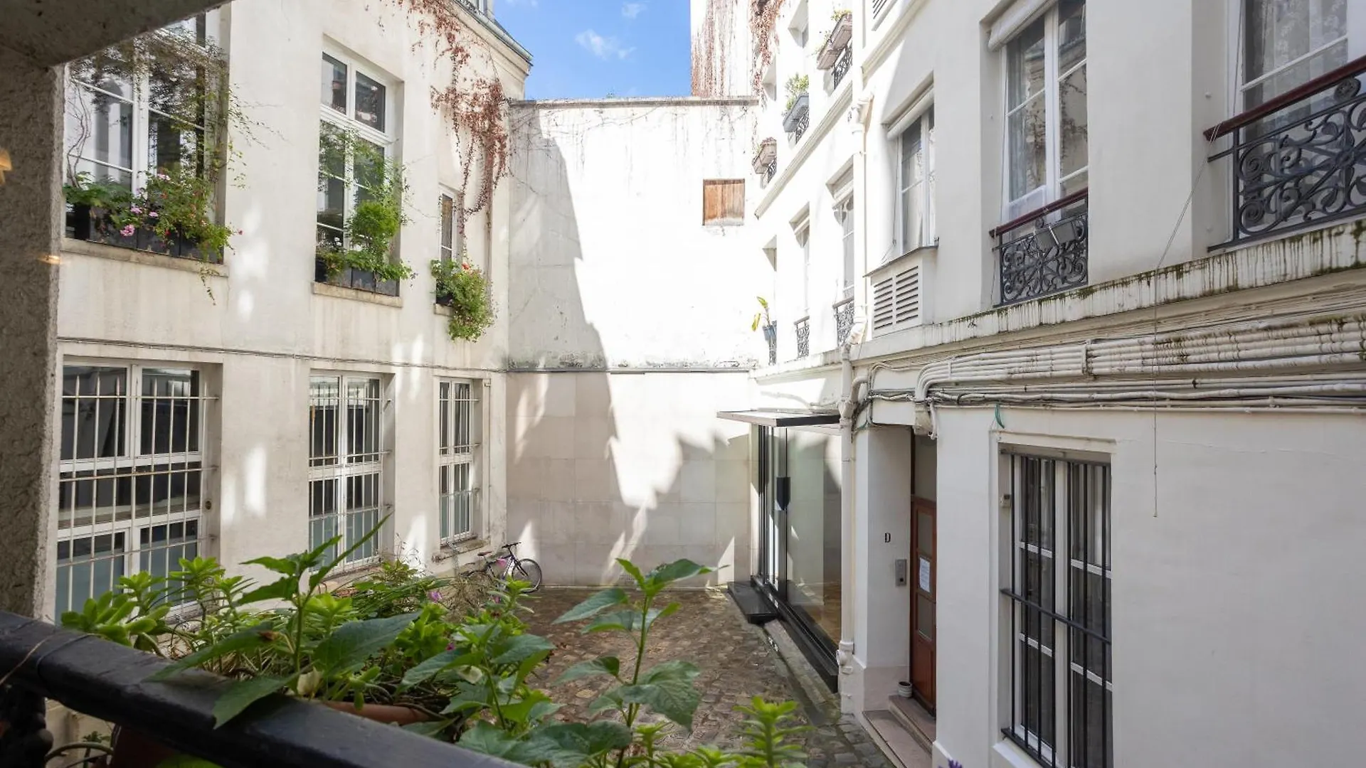 Studio Cosy Romantique En Plein Coeur De Paris Apartment